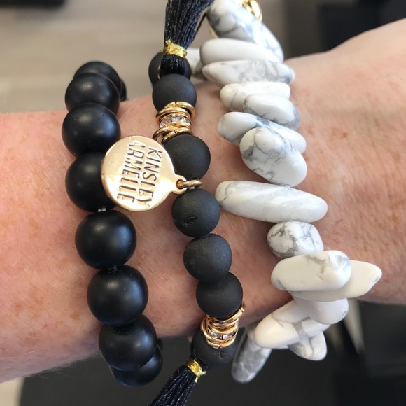 NEW! Kinsley Armelle Bracelet - Picture 2 of 3